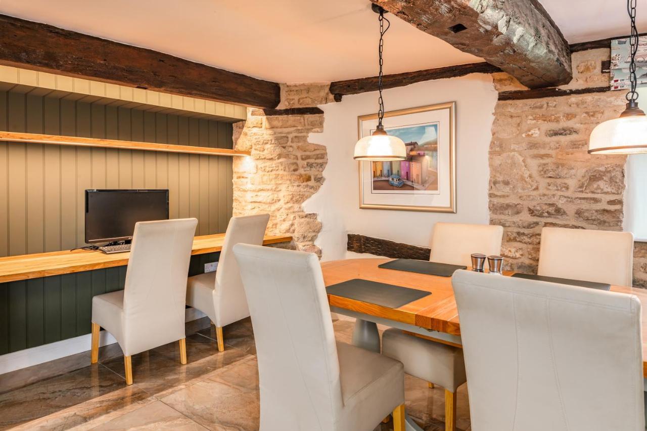 Stylish Central 6 Bedroom Converted Granary Stamford Ngoại thất bức ảnh