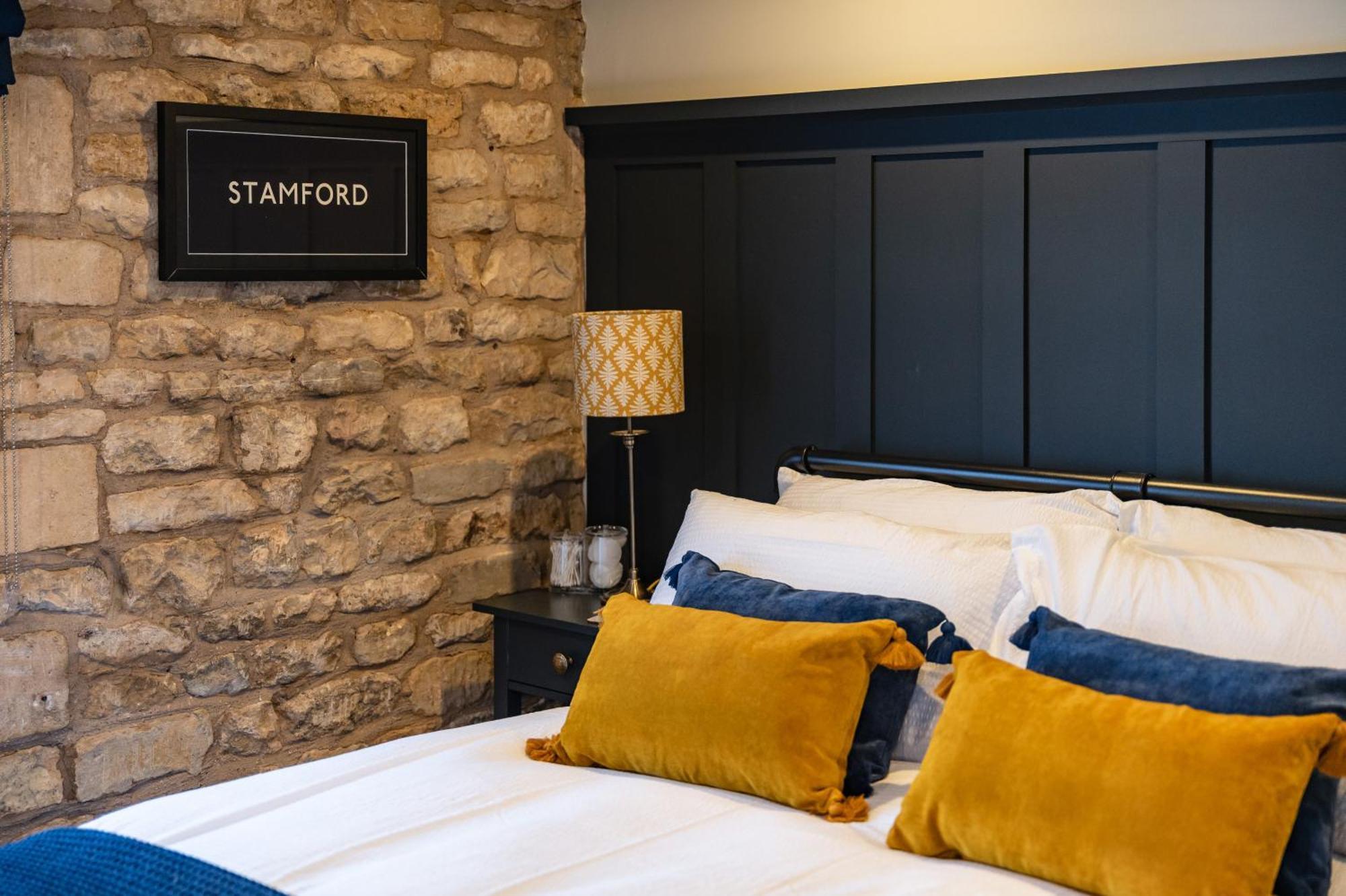 Stylish Central 6 Bedroom Converted Granary Stamford Ngoại thất bức ảnh